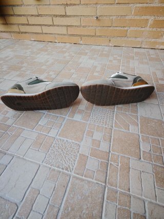 Zapatillas Dunlop Beige y Verde
