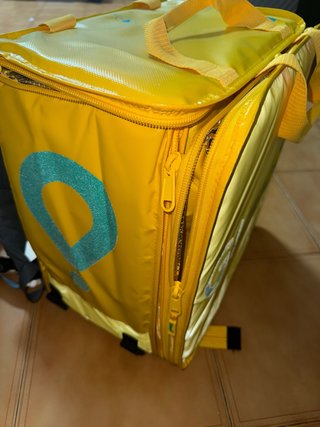 Mochila Glovo Amarilla