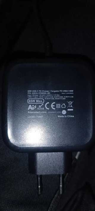 Xbox ROG Ally X + cargador, dock, funda y protecto