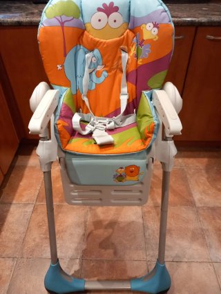Trona Chicco Evolutiva 2 en 1 (sin bandeja)
