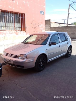 Volkswagen Golf 2002