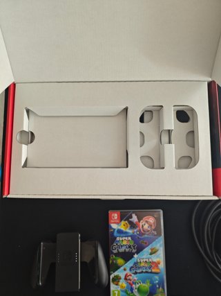 Consola Nintendo Switch + Super Mario Galaxy 1 y 2
