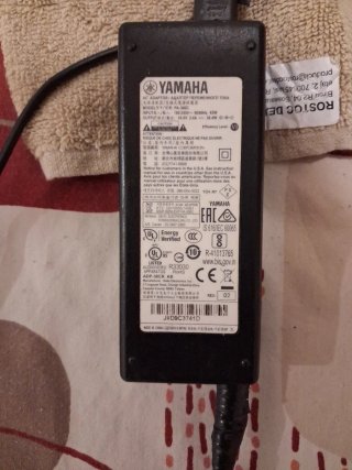 Yamaha PSR-SX600 Workstation Teclado