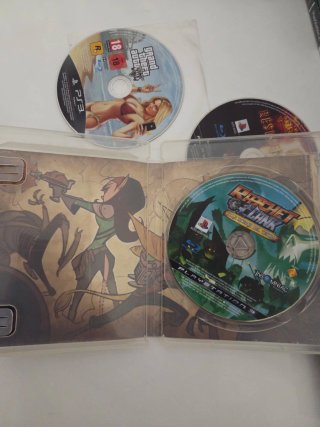 Lotto 3 Giochi PS3: Resident Evil, GTA V, Ratchet