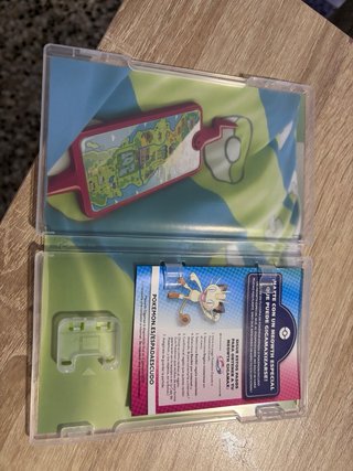 Solo caja, no juego Nintendo Switch Pokémon Escudo