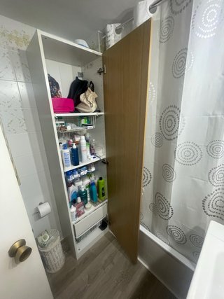 Armario baño madera