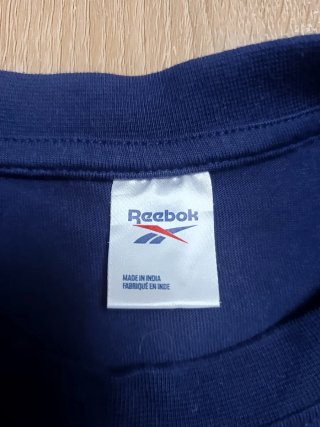 Camiseta Reebok Azul Logo