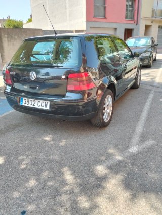 Volkswagen Golf 2004