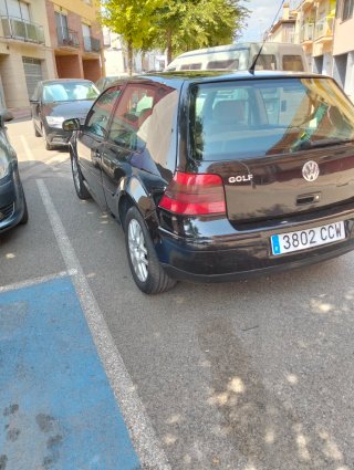 Volkswagen Golf 2004