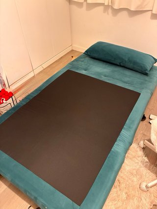Sillón cama 1 plaza azul petróleo terciopelo