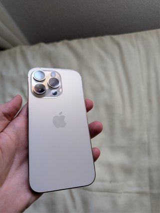 iPhone 14 Pro