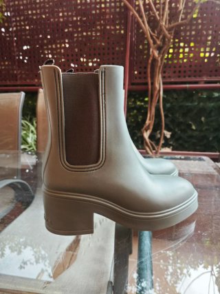 Botines Bimba y Lola grises