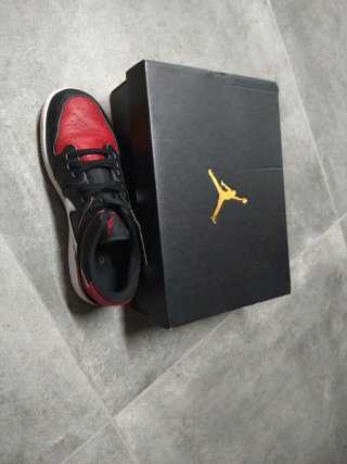 Jordan 1 Low FlyEase Taglia 40