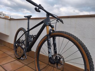 MEGAMO FACTORY Talla M Negra