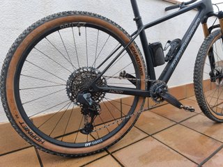 MEGAMO FACTORY Talla M Negra