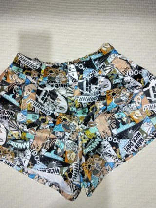 Lotto di 7 shorts e minigonne varie