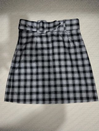Lotto di 7 shorts e minigonne varie