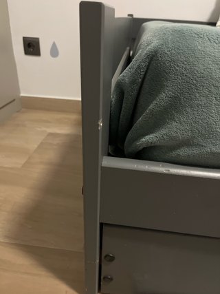 Cama nido gris y verde