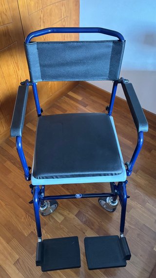 Silla de aseo WC con Ruedas Vermeiren 139. Nueva.