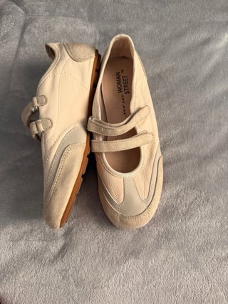 Zapatos Woman Street Beige
