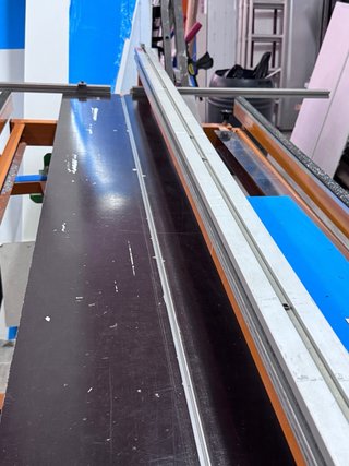 Mesa de corte para PVC, aluminio y paneles