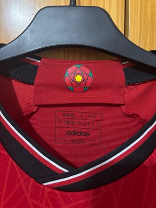 Camiseta Manchester United 23/24 Talla L