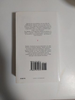 Hamlet (Letras Universales/ Universal Letters) ...