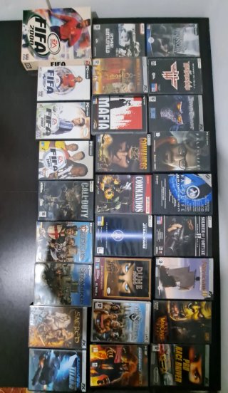 Lote 27 juegos PC CD-ROM