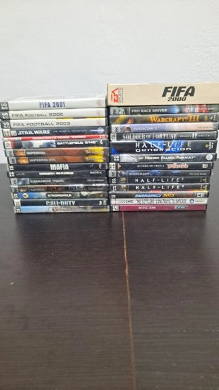 Lote 27 juegos PC CD-ROM