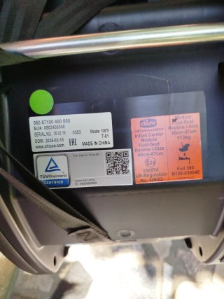 Cadeira Auto Chicco First Seat Recline i-Size