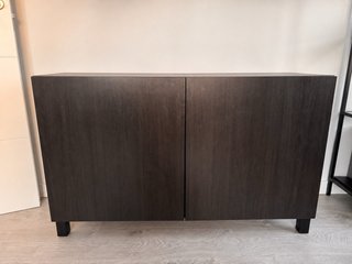 Aparador IKEA BESTÅ