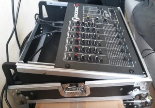 Mesa de mezclas Rodec BX-14