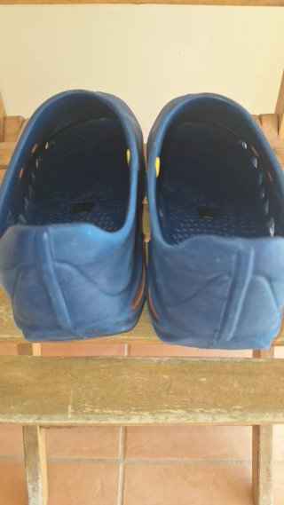 Zoccoli sanitari blu Sunshoes