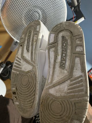 Sneakers Jordan Air Bianche e Grigie