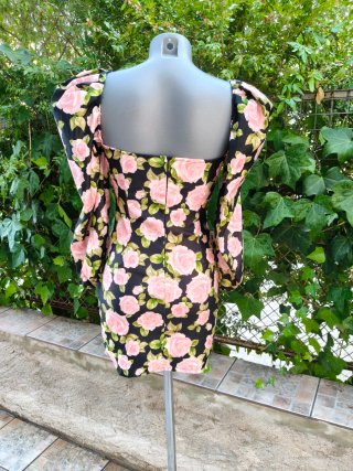 Vestido corto estampado flores