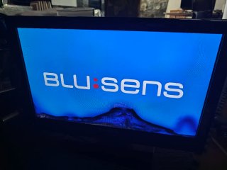 TV Bluesens 32 Negra