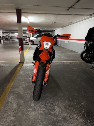 KTM 690 SMC Supermotard Naranja/Azul