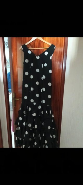 Traje de flamenca lunares