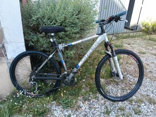 Bicicleta Trek 6500 Mountain Bike