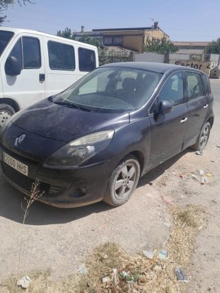 Renault Scenic 2011