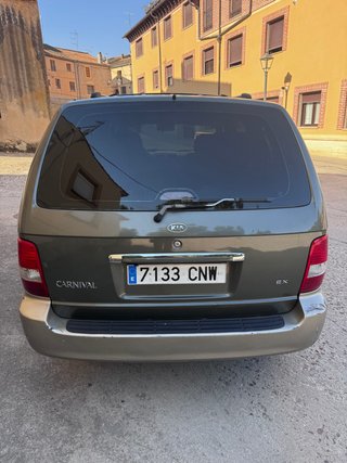 KIA Carnival 2.9CRDi