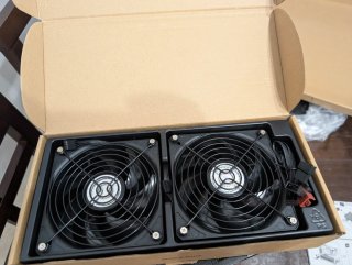 Gabinete Cooler Master NR200P - Negro