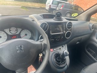 Peugeot Partner Tepee Active 1.6 HDI 92 CV 2011