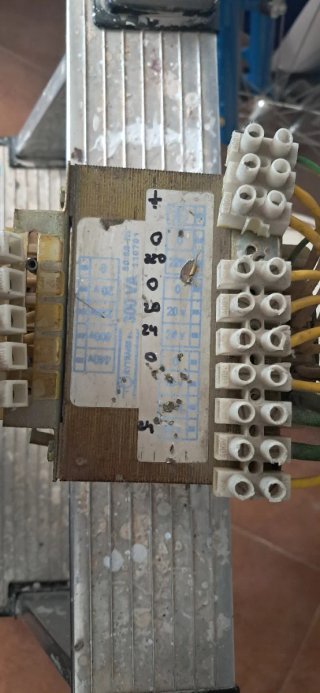 Transformador 20-24V 300VA