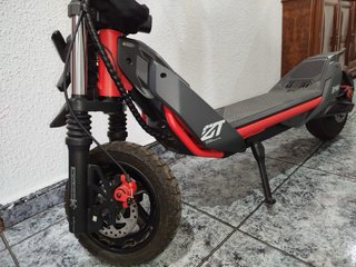 Patinete Eléctrico Segway ZT3