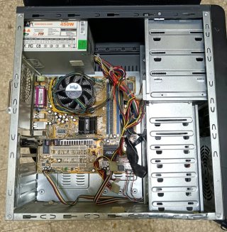 PC Desktop usato Asus P5GL-MX Pentium 4 LG