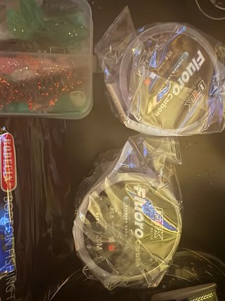 Kit de pesca señuelos y anzuelos y sedales
