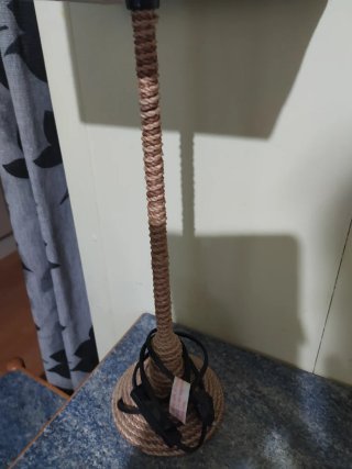 Lámpara de mesa tela y yute