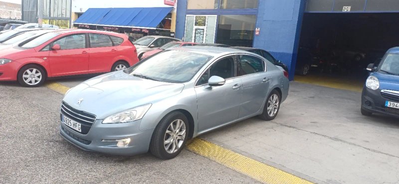 Peugeot 508 2011 - foto 1
