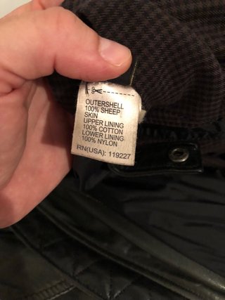 Chaqueta de piel Massimo Dutti verde